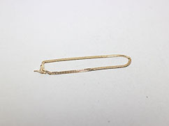 �약�u���X���b�g�̔���