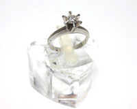 ダイヤモンド付き指輪買取