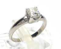 プラチナ９００指輪オパール２.９６ｃｔダイヤ０.９５ｃｔ買取