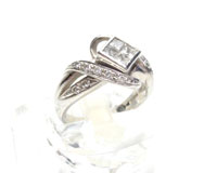 プラチナ９００指輪ダイヤ付き買取