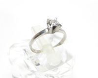 ピアス片方のみの買取