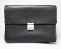 ルイ・ヴィトン&nbsp;タイガ&nbsp;セレンガ&nbsp;(廃盤)の買取