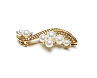 １８金ブローチの買取