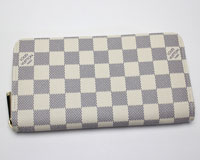 ルイ・ヴィトン&nbsp;ダミエ&nbsp;アズール&nbsp;ジッピーウォレットの買取