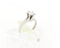 プラチナ９００指輪４.２グラムの買取