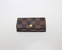 ルイ・ヴィトン&nbsp;ダミエ&nbsp;ミュルティクレ4&nbsp;イニシャル入り買取