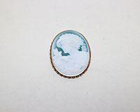 ストーンカメオのK18ブローチ買取